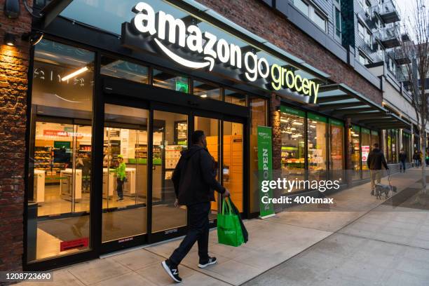 amazon grocery - amazon go stock pictures, royalty-free photos & images