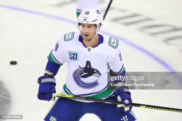 Tim Schellper Tim Schaller Ice Hockey Forward Photos and Premium High Res Pictures ...