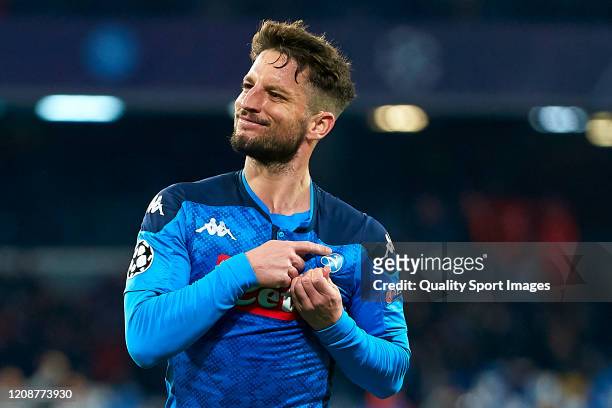 Dries Mertens of SSC Napoli celebrating their team's first goal during the UEFA Champions League round of 16 first leg match between SSC Napoli and...