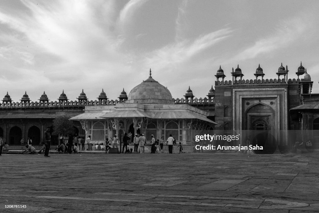 The Jama Masjid and Salim Chisti Dargah: Marvels of Agra