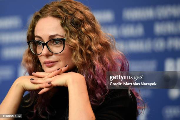 111 Olga Shkabarnya Photos & High Res Pictures - Getty Images