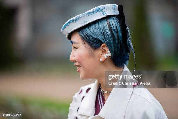 Guest is seen wearing hat outside Maison Margiela during Paris Fashion Week - Womenswear Fall/Winter 2020/2021 : Day Three on February 26, 2020 in...