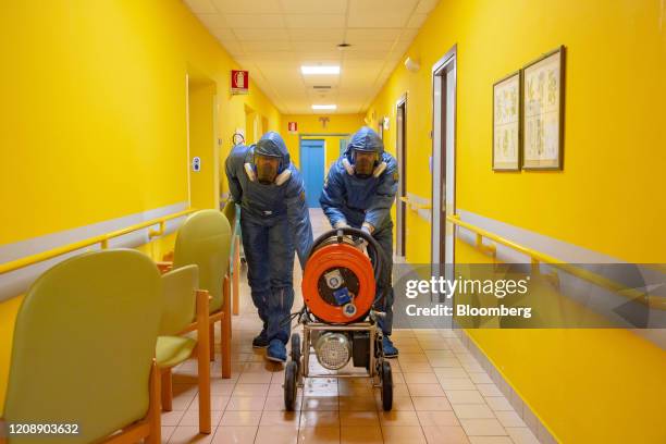 Soldiers from the Russian military prepare equipment for their full disinfection of the Foundation of Ponte S. Pietro nursing home in Ponte San...