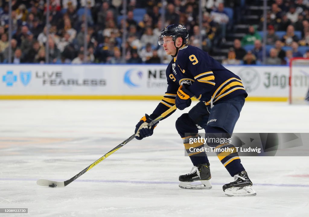 Winnipeg Jets v Buffalo Sabres