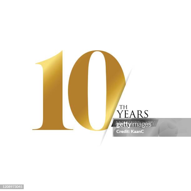 ilustraciones, imágenes clip art, dibujos animados e iconos de stock de plantilla de logotipo de aniversario aislada, etiqueta de icono de aniversario, ilustración de stock de símbolo de aniversario - número 10