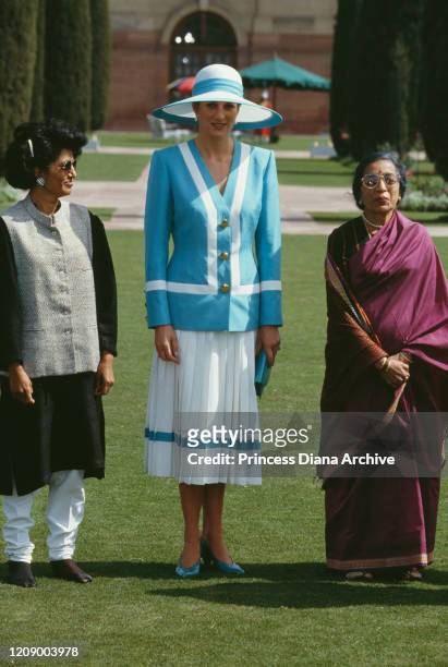 Diana, Princess of Wales with Janaki Venkataraman , the wife of the Indian President, at the Rashtrapati Bhavan, the presidential palace in New...
