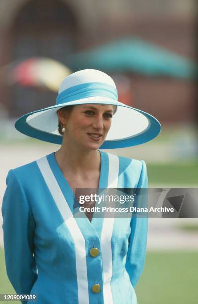 Diana, Princess of Wales at the Rashtrapati Bhavan, the presidential palace in New Delhi, India, 12th February 1992. She is wearing a blue and white...