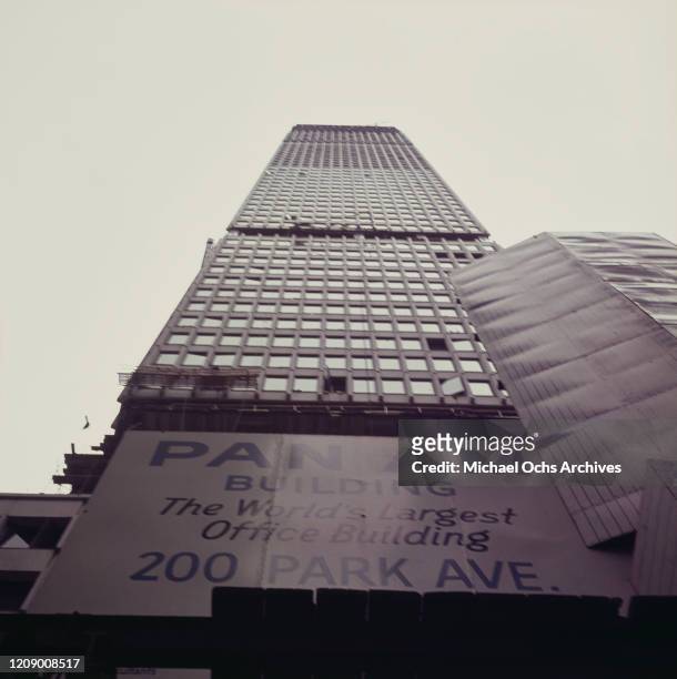The construction of the Pan Am Building at 200 Park Avenue in Manhattan, New York City, circa 1962.