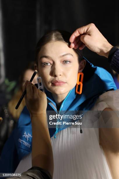 Gigi Hadid is seen backstage before the Off-White Womenswear Fall/Winter 2020/2021 show as part of Paris Fashion Week on February 27, 2020 in Paris,...