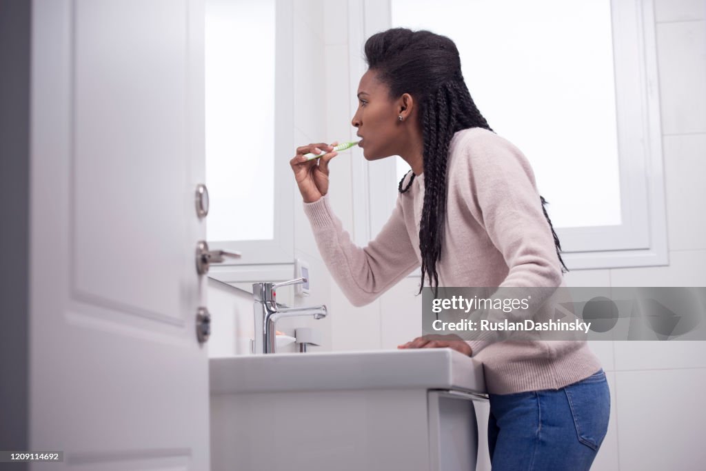 Qual è il modo efficace per lavarsi i denti?