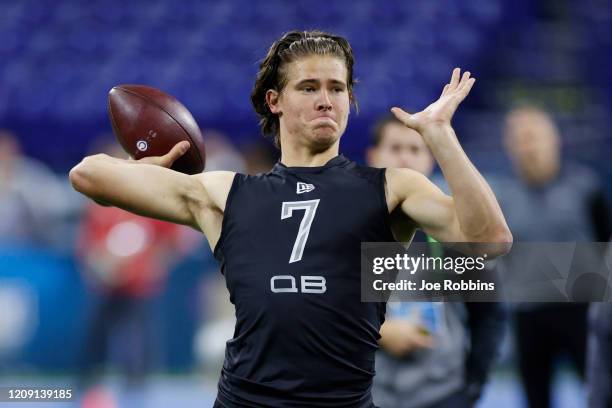 Quarterback Justin Herbert of Oregon throws a pass during the NFL Scouting Combine at Lucas Oil Stadium on February 27, 2020 in Indianapolis, Indiana.