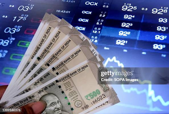 7 Ruppe Note In this photo illustration Five hundred Rupee notes are seen on... News ...