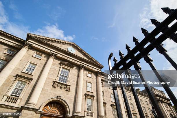 trinity college, dublin city, ireland - trinity college dublin stock pictures, royalty-free photos & images