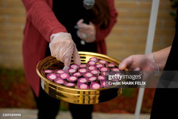 Holy Communion Service Photos and Premium High Res Pictures - Getty Images