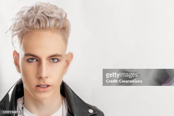 212 Undercut Hair Photos and Premium High Res Pictures - Getty Images