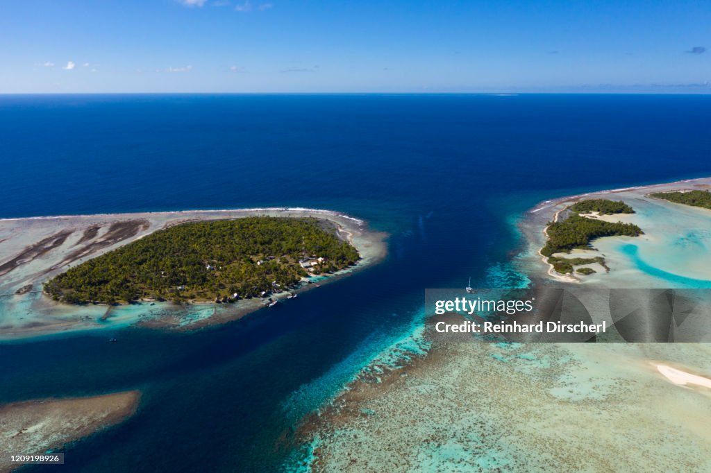 Polynesia Atoll Fakarava Atoll Tuamotu Archipel French Polynesia High-Res Stock Photo ...