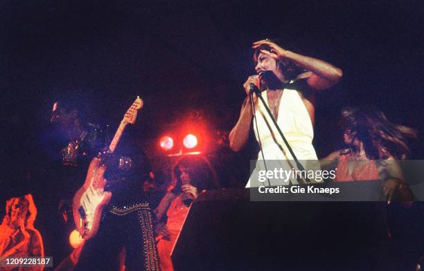 Ike and Tina Turner, Tina Turner, Ike Turner, The Ikettes, Jazz Bilzen Festival, Bilzen, Belgium, 15 August 1975.