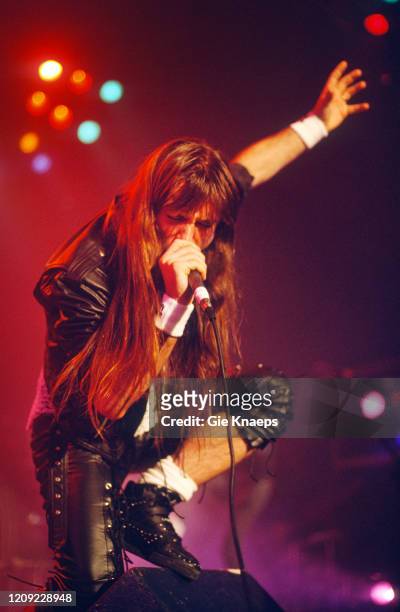 Iron Maiden, Bruce Dickinson, Vorst Nationaal, Brussel, Belgium, 17 August 1992.