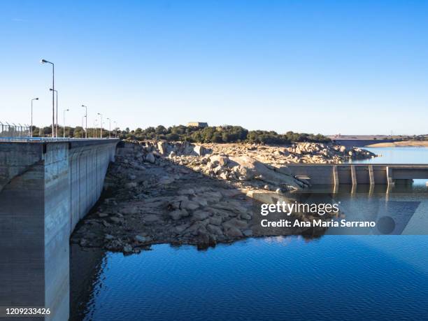 panoramic view of the almendra dam - reservoir engineering stock pictures, royalty-free photos & images