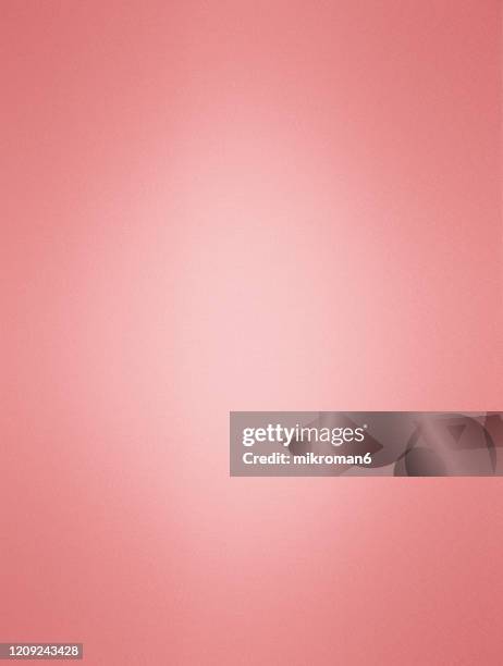 red paper background - pink stockfoto's en -beelden