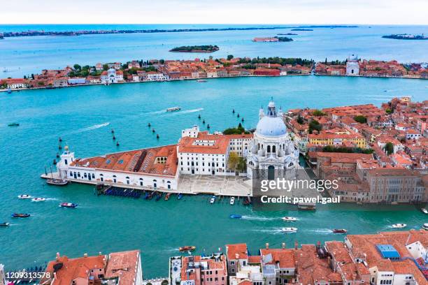 grand canal aerial view in venice italy - canale della giudecca stock pictures, royalty-free photos & images