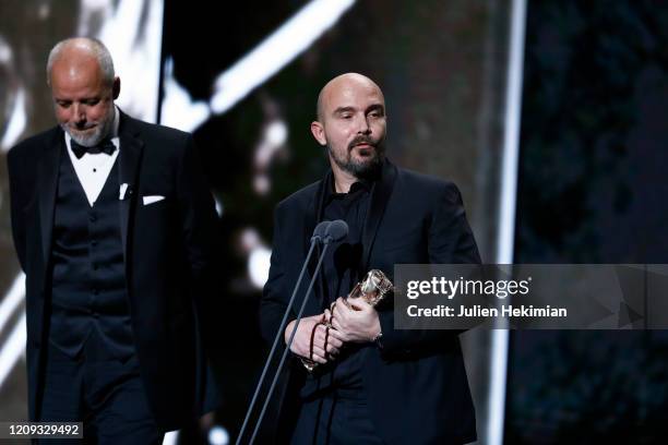 Clapin Jai Perdu Mon Corps Photos and Premium High Res Pictures - Getty Images