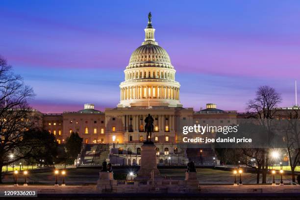 dramatic sunrise, united states capitol, washington dc, america - senato statunitense foto e immagini stock