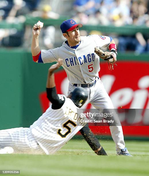 Chicago Cubs Nomar Garciaparra in action against the Pittsburgh Pirates at PNC Park in Pittsburgh, Pennsylvania on April 17, 2005.