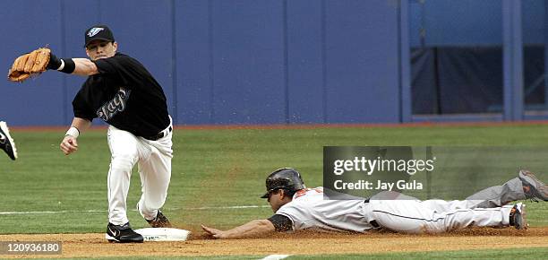 Baltimore Orioles Brian Roberts steals 2nd in MLB action at the Rogers Centre in Toronto on June 23, 2005.