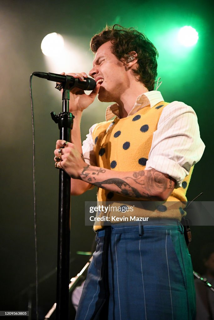 Harry Styles Performs For SiriusXM and Pandora in New York City