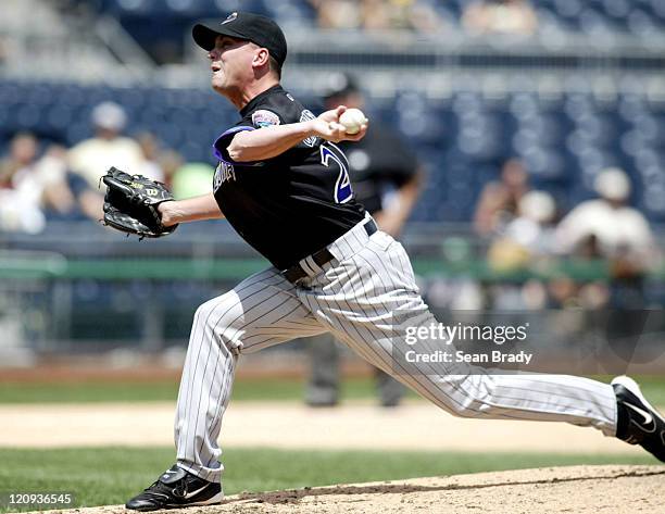 Arizona Diamondbacks Randy Choate in action against Pittsburgh at PNC Park in Pittsburgh, Pennsylvania on June 19, 2006.