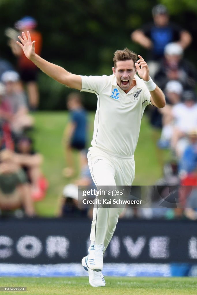 New Zealand v India - Second Test: Day 1