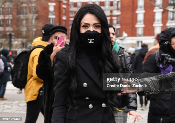Street Style - Paris Fashion Week - Womenswear Fall/Winter 2020/2021..., News Photo