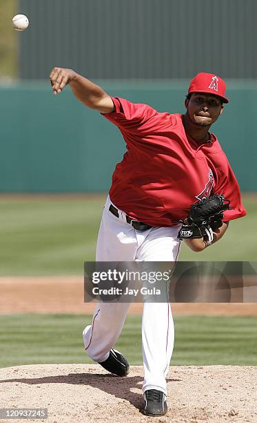 Los Angeles Angels pitcher Ervin Santana throws a pitch in Cactus League action vs the Seattle Mariners at Tempe Diablo Stadium in Tempe, Arizona on...
