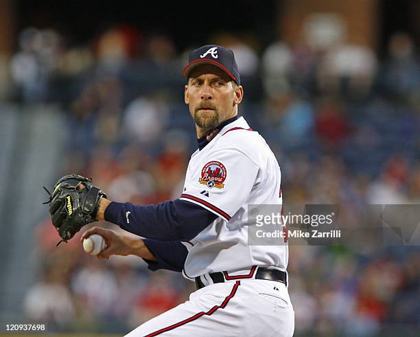 Atlanta Braves pitcher John Smoltz delivers a pitch during the game against the Washington Nationals at Turner Field in Atlanta, GA on May 12, 2006....