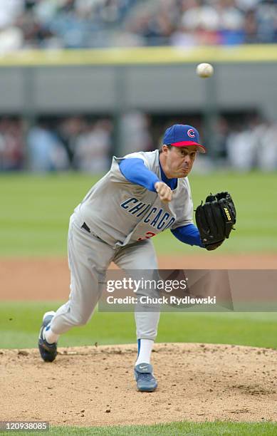 Chicago Cubs starter Greg Maddux pitches during the game against their crosstown rival Chicago White Sox on May 19, 2006 at U.S. Cellular Field in...