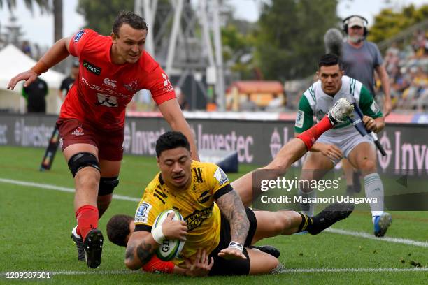 Ben Lam of the Hurricanes scores a try during the round five Super Rugby match between the Hurricanes and the Sunwolves at McLean Park on February...