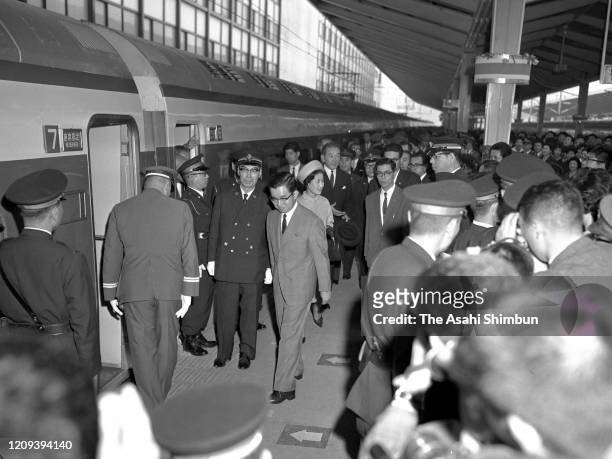 Prince Hitachi and Princess Hanako of Hitachi are seen aboard a shinkansen bullet train on their way to Mie and Nara at Tokyo Station on October 6,...