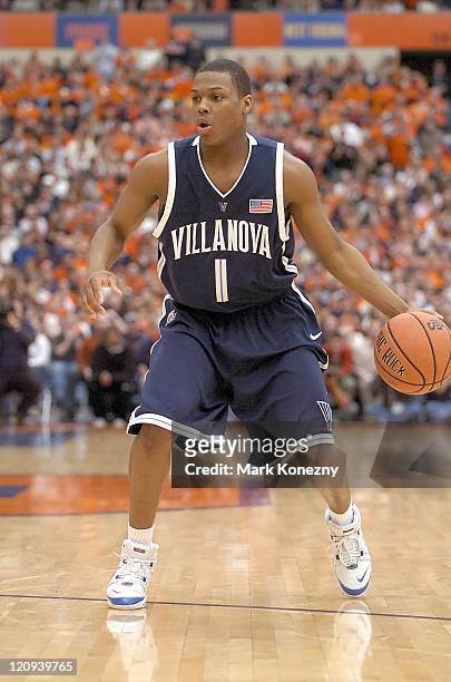 Villanova Wildcats guard Kyle Lowry dribbles the ball during a game against the Syracuse Orange at the Carrier Dome in Syracuse, New York on March 5,...