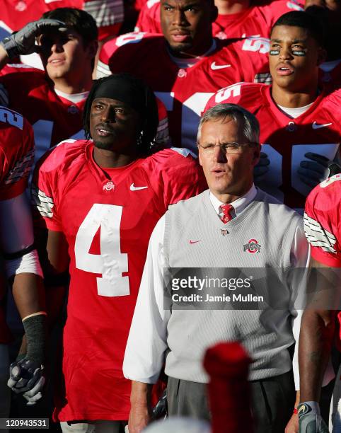 Ohio State Head Coach, Jim Tressel, and Receiver, Santonio Holmes , and other members of the Ohio State Buckeyes sing Carmen Ohio after their game...