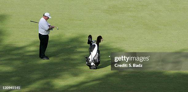 Craig Stadler in action during the second round of the U. S. Senior Open, July 29 held at the NCR Country Club, Kettering, Ohio.