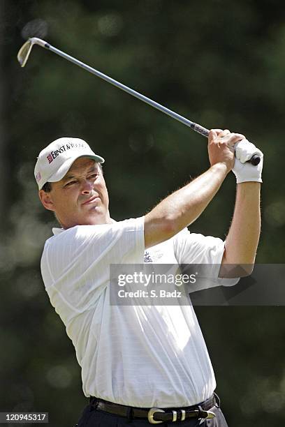 Loren Roberts in action during the third round of the U. S. Senior Open, July 30 held at the NCR Country Club, Kettering, Ohio.