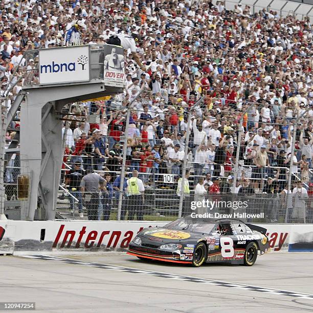 Mbna Racing Nascar Mbna Photos and Premium High Res Pictures - Getty Images