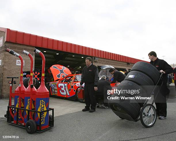 Jeff Burton's Cingular Wireless Chevrolet being readied for todays Auto Club 500 race at the California Speedway, Fontana, California on February 25,...