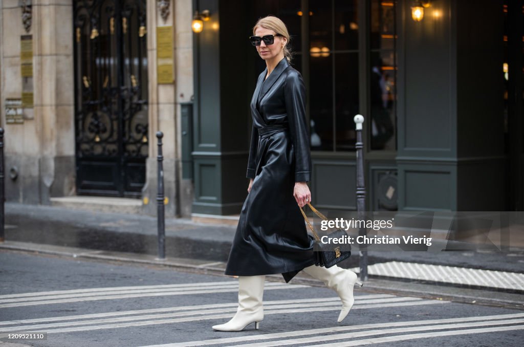 Street Style  - Paris Fashion Week - Womenswear Fall/Winter 2020/2021 : Day Five