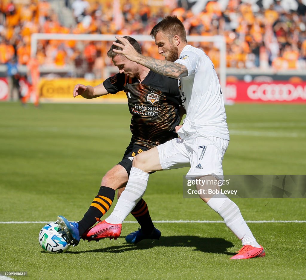 Los Angeles Galaxy v Houston Dynamo