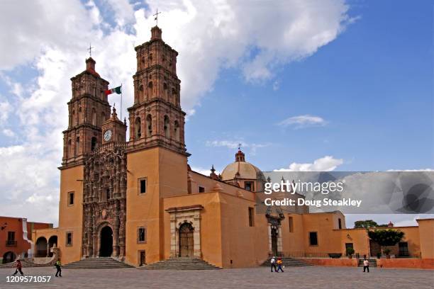 mexico and colonial mexico - dolores hidalgo stock pictures, royalty-free photos & images