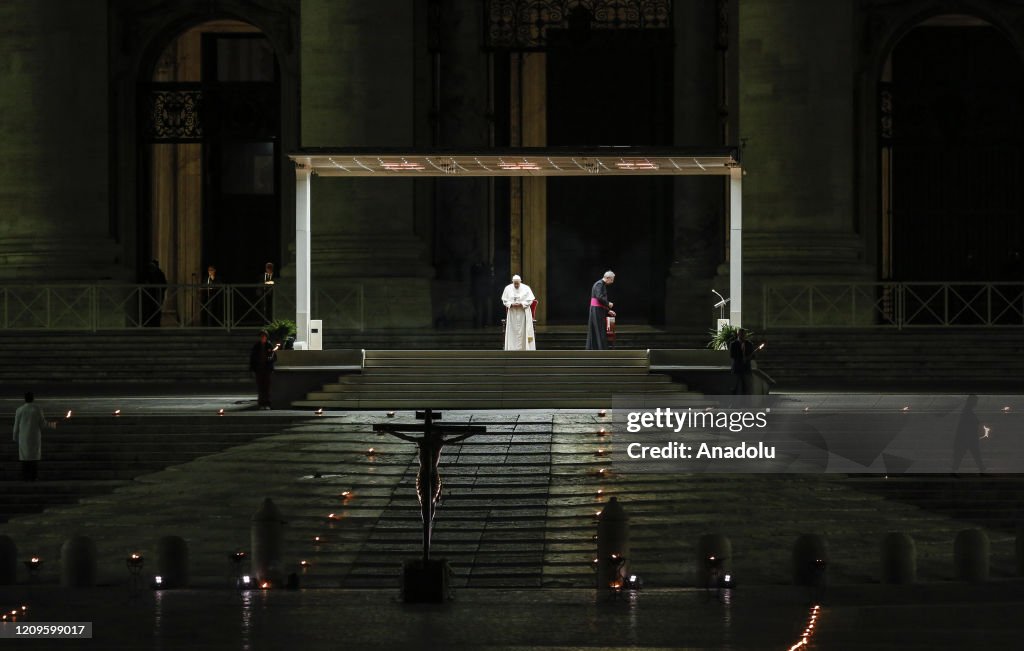 Good Friday amid coronavirus in Vatican