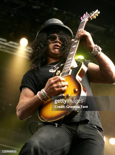 Slash of Velvet Revolver during Fields of Rock Festival 2007 in the Netherlands - June 17, 2007 in Biddinghuizen, Netherlands.