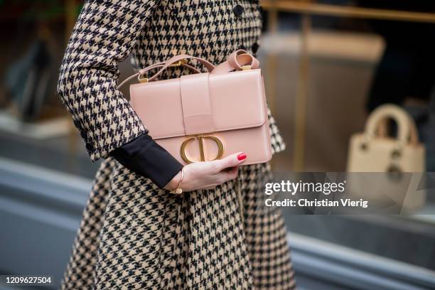 Alexandra Lapp is seen wearing Dior Spring/Summer 2020 Prêt-à-Porter collection, Natural Dior Blazer, Natural Dior skirt and Belt, 30 Montaigne bag...